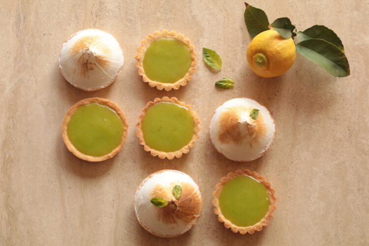 Limón, albahaca y merengue